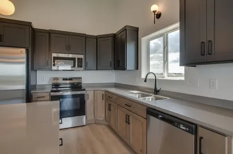 6847 Belding Drive S Fargo ND 58104