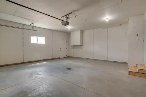 6847 Belding Drive S Fargo ND 58104