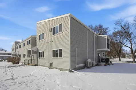 2440 15th Street S Fargo ND 58103