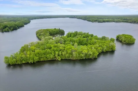 X Garbutt Island Birchwood WI 54817