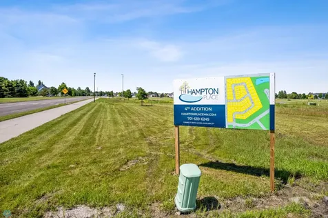 4833 4th Street S Moorhead MN 56560