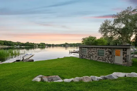 5461 Quimby Avenue NW Annandale MN 55302