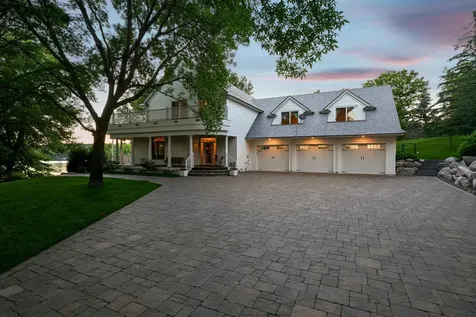 5461 Quimby Avenue NW Annandale MN 55302