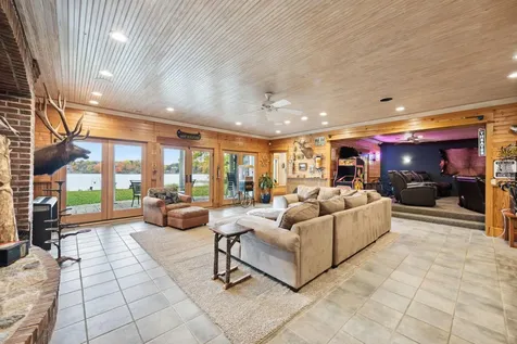 5461 Quimby Avenue NW Annandale MN 55302