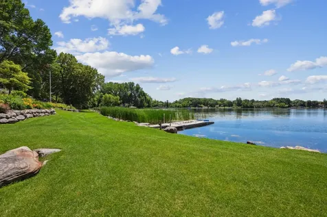 5461 Quimby Avenue NW Annandale MN 55302