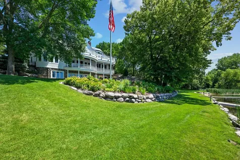 5461 Quimby Avenue NW Annandale MN 55302