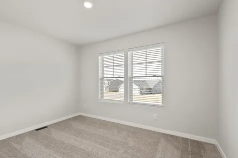 39729 Fallbrook Avenue North Branch MN 55056