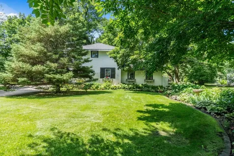 3307 N Nokomis NE Alexandria MN 56308