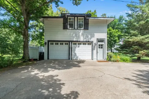 3307 N Nokomis NE Alexandria MN 56308