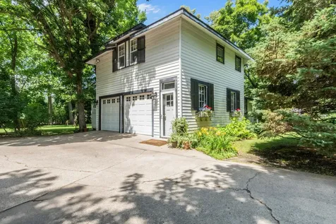 3307 N Nokomis NE Alexandria MN 56308