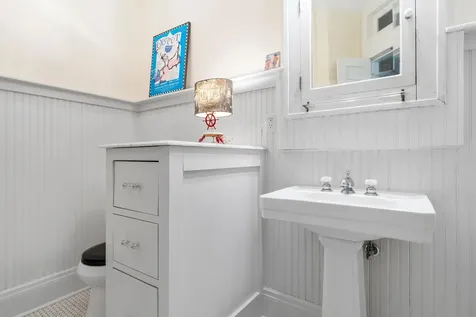 3307 N Nokomis NE Alexandria MN 56308