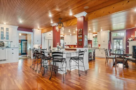3307 N Nokomis NE Alexandria MN 56308