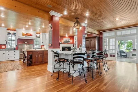 3307 N Nokomis NE Alexandria MN 56308