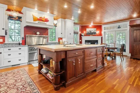 3307 N Nokomis NE Alexandria MN 56308