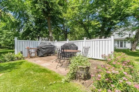 3307 N Nokomis NE Alexandria MN 56308
