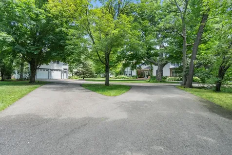 3307 N Nokomis NE Alexandria MN 56308