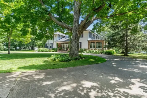 3307 N Nokomis NE Alexandria MN 56308