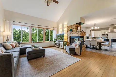 271 E Garvin Heights Road Winona MN 55987