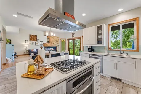 271 E Garvin Heights Road Winona MN 55987