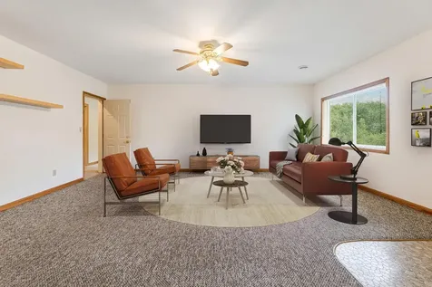 271 E Garvin Heights Road Winona MN 55987
