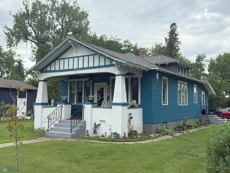 209 Lincoln Avenue NE Twin Valley MN 56584