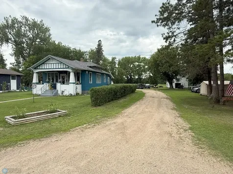 209 Lincoln Avenue NE Twin Valley MN 56584