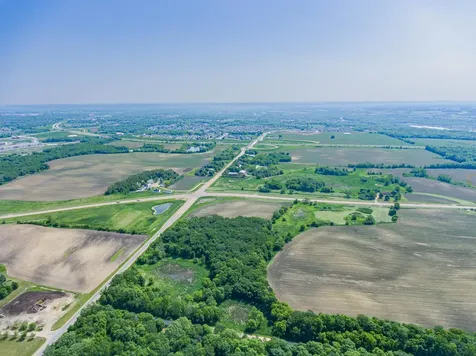 12120 Jonathan Carver Parkway Chaska MN 55318