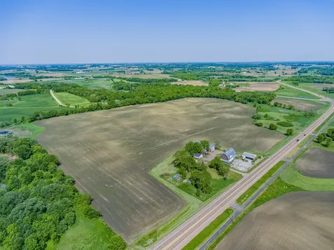 12120 Jonathan Carver Parkway Chaska MN 55318