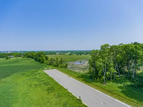 12120 Jonathan Carver Parkway Chaska MN 55318