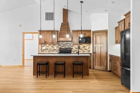 215 Emma Court Mapleton ND 58059