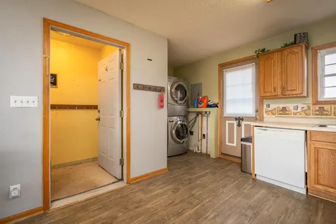 1111 N Knowles Avenue New Richmond WI 54017