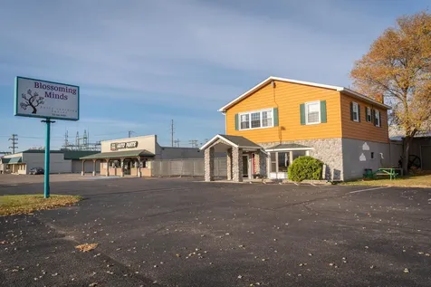 1111 N Knowles Avenue New Richmond WI 54017
