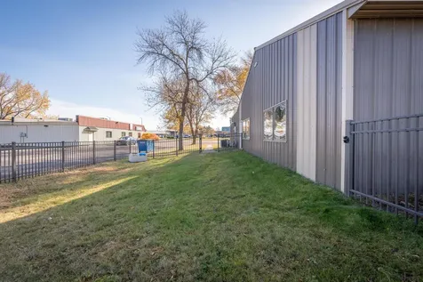 1111 N Knowles Avenue New Richmond WI 54017