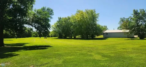 792 2nd Street NW Hillsboro ND 58045