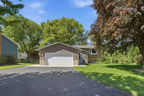 783 Bur Oak Court Vadnais Heights MN 55127