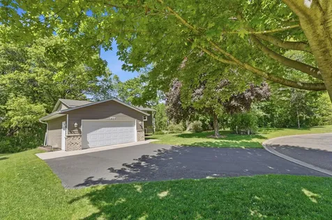 783 Bur Oak Court Vadnais Heights MN 55127