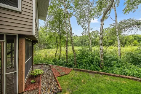 783 Bur Oak Court Vadnais Heights MN 55127