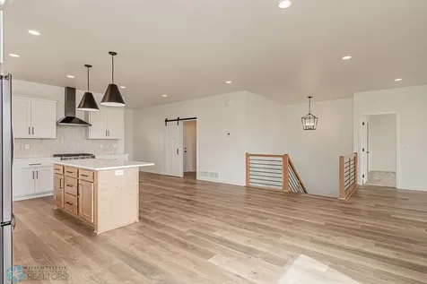 3187 66th Avenue S Fargo ND 58104