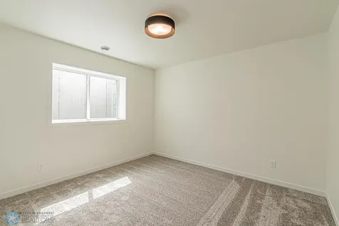 3187 66th Avenue S Fargo ND 58104