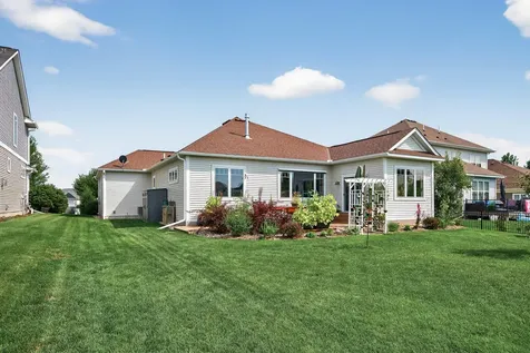 2209 Naples Avenue Cologne MN 55322