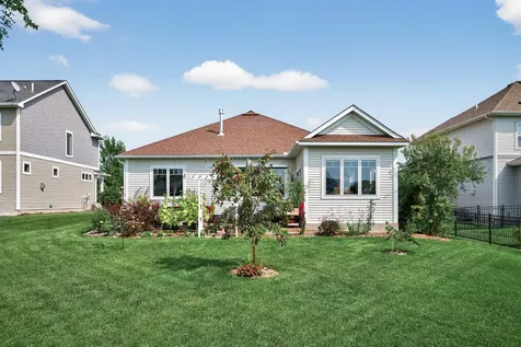 2209 Naples Avenue Cologne MN 55322