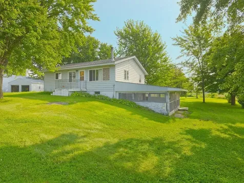 10864 117th Street SW Winsted MN 55395