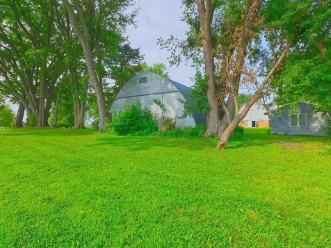 10864 117th Street SW Winsted MN 55395