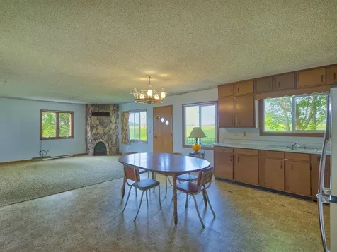 10864 117th Street SW Winsted MN 55395