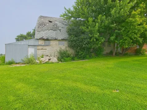 10864 117th Street SW Winsted MN 55395