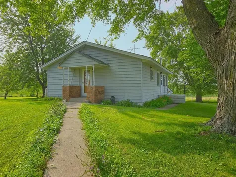 10864 117th Street SW Winsted MN 55395
