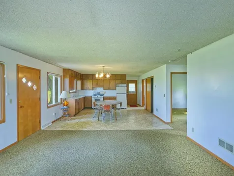 10864 117th Street SW Winsted MN 55395