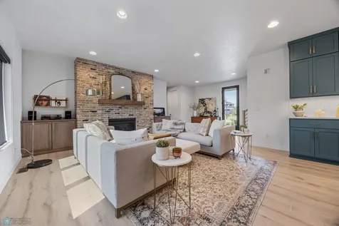 6090 Wildflower Drive S Fargo ND 58104