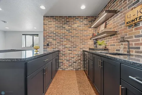 6090 Wildflower Drive S Fargo ND 58104