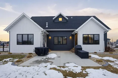 6090 Wildflower Drive S Fargo ND 58104